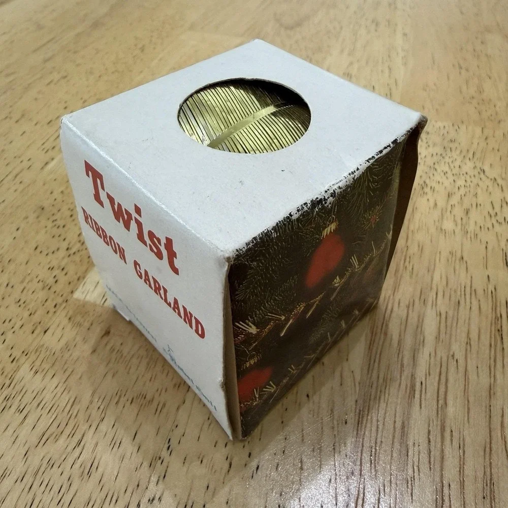 1970s Twist Ribbon Garland Gold Metallic Christmas Decor Robel Hall Unused NOS